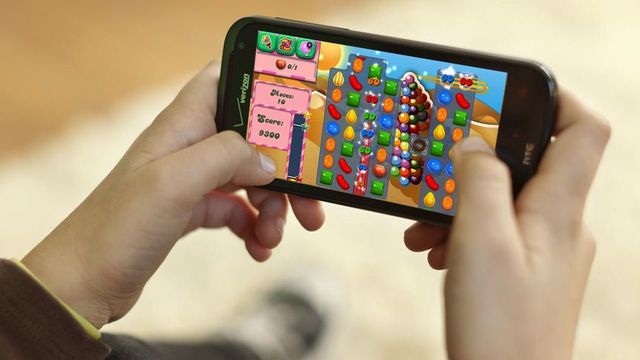 Abuso della tecnologia, attenzione a smartphone e videogiochi