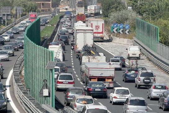 L’inferno ha un raccordo a Salerno: Fratte