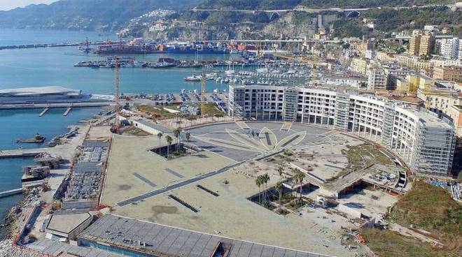 De Luca: “Lunedì sarà inaugurata piazza Libertà, darà dignità a Salerno”