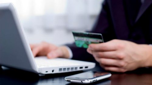 Salernitano di 30 anni truffato con la tecnica “zero click” Salernitano di 30 anni truffato con la tecnica “zero click”