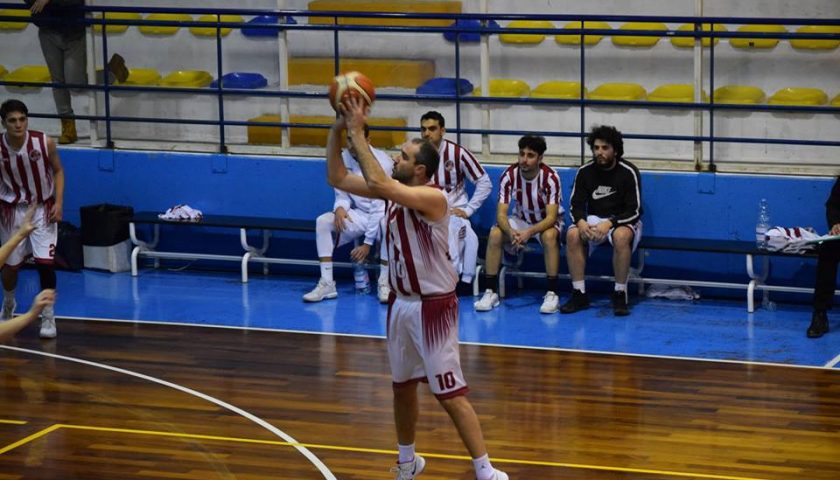 Il C. S. Secondigliano impone il quarto ko di fila alla Fasano Gomme 2 Hippo Basket Salerno