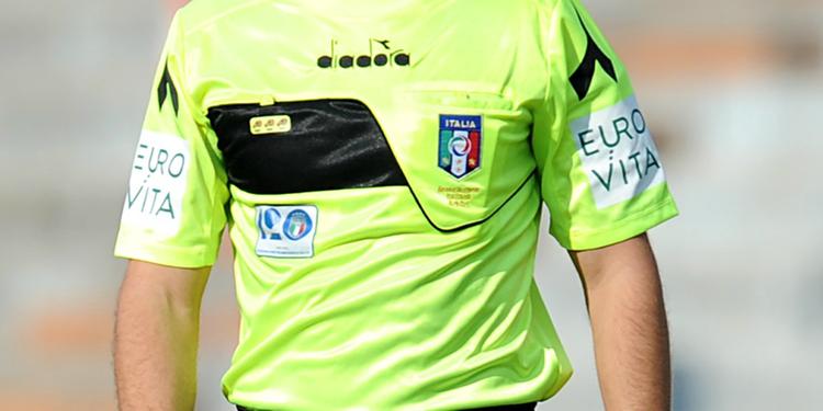 Calcio all’arbitro, per il Siano sconfitta a tavolino