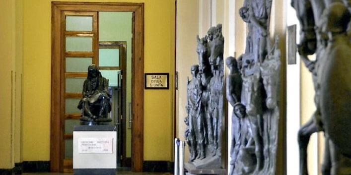 Salerno, il Comune paga i debiti dopo sette mesi