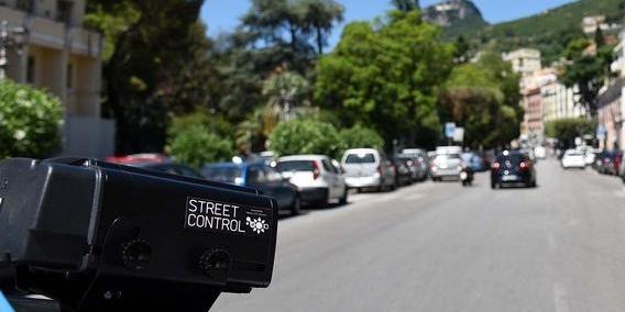 Street control a Salerno: multe a raffica