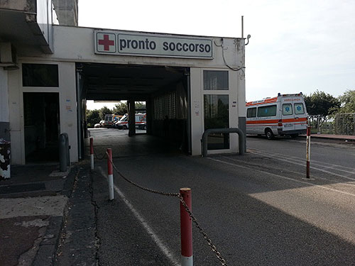 Emergenza Pronto soccorso del Ruggi, il diggì D’Amato: “Stop ai ricoveri programmati”