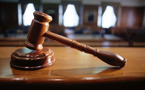 Aggressione ai genitori con rapina, condanna bis per un 38enne di Nocera Inferiore