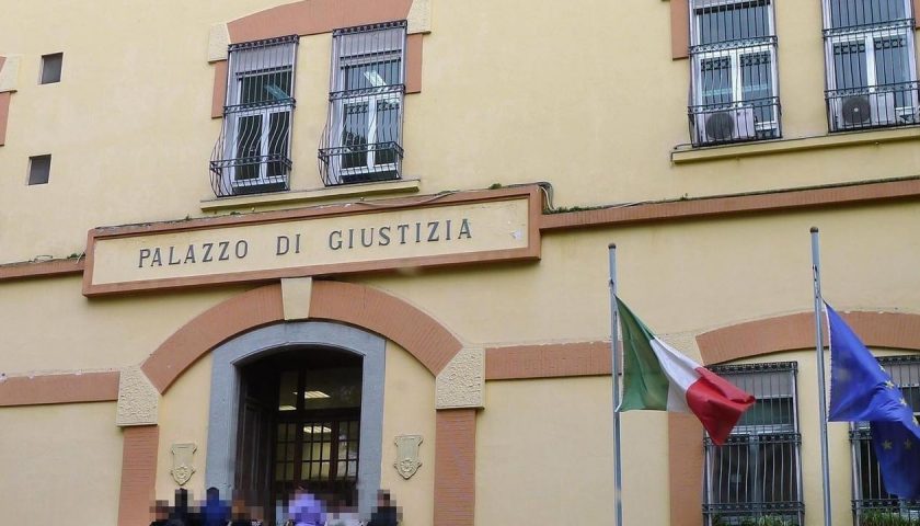 Presunti maltrattamenti a Villa dei Fiori su alcuni pazienti, a giudizio 9 operatori sanitari