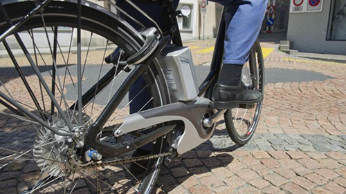 Ladri nel garage a Castel San Lorenzo: portano via bici elettrica da 2mila euro