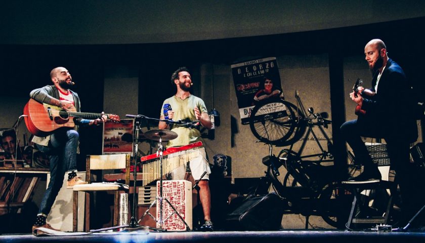 “A Vigevano si spacca” domenica al Teatro Genovesi di Salerno in ricordo di Rino Gaetano