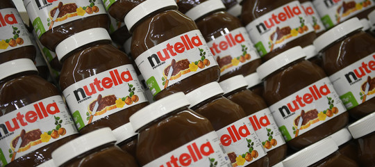 Ferrero sospende la produzione Nutella in Francia, “difetto di qualità”