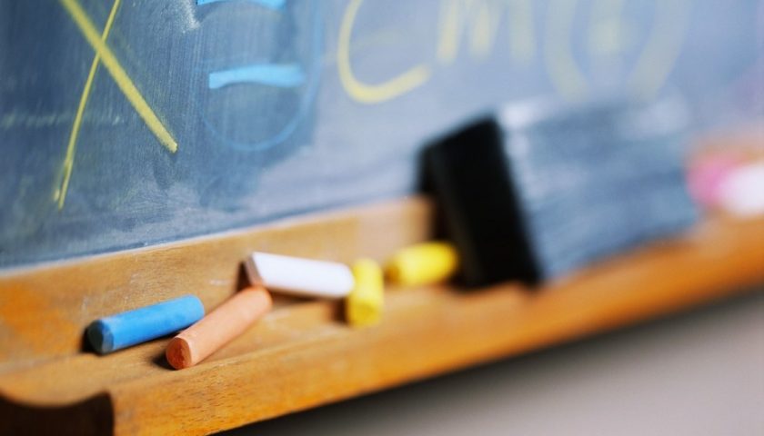 Salerno e provincia, svolta per i docenti precari in arrivo per Natale: 113 assunzioni