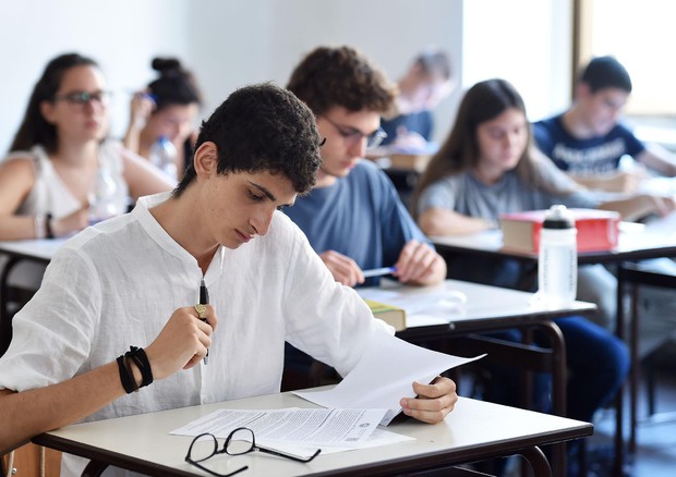 Maturità, e dopo? Due su cinque non sanno che fare