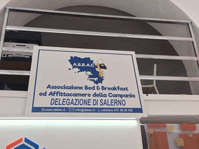 Salerno, assistenza per aiutare gestori ricettivi irregolari. Abbac apre sportello