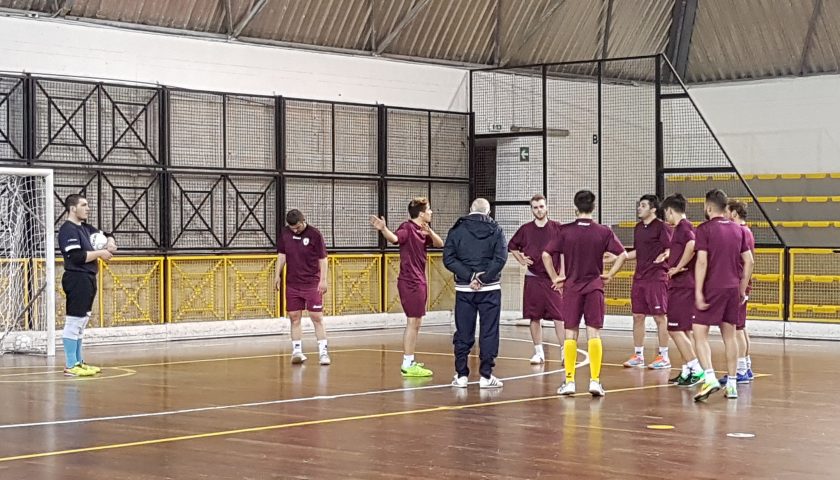 Alma Salerno in cerca di riscatto: domani sfida al Futsal Parete a caccia di punti salvezza