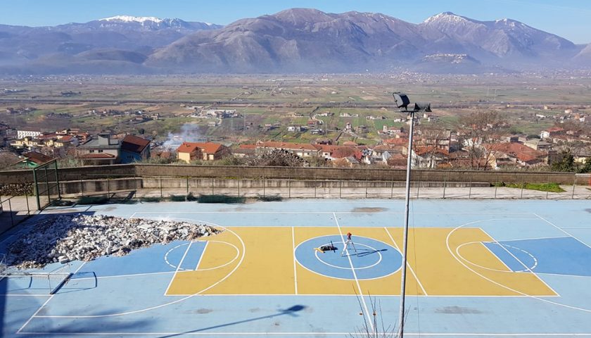 Sala Consilina, iniziati i lavori di copertura dell’impianto sportivo polivalente in località Cappuccini