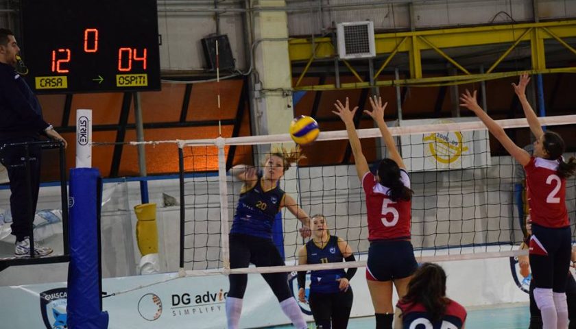 Salerno Guiscards, il team volley batte il Cus Napoli e centra l’ottava vittoria consecutiva