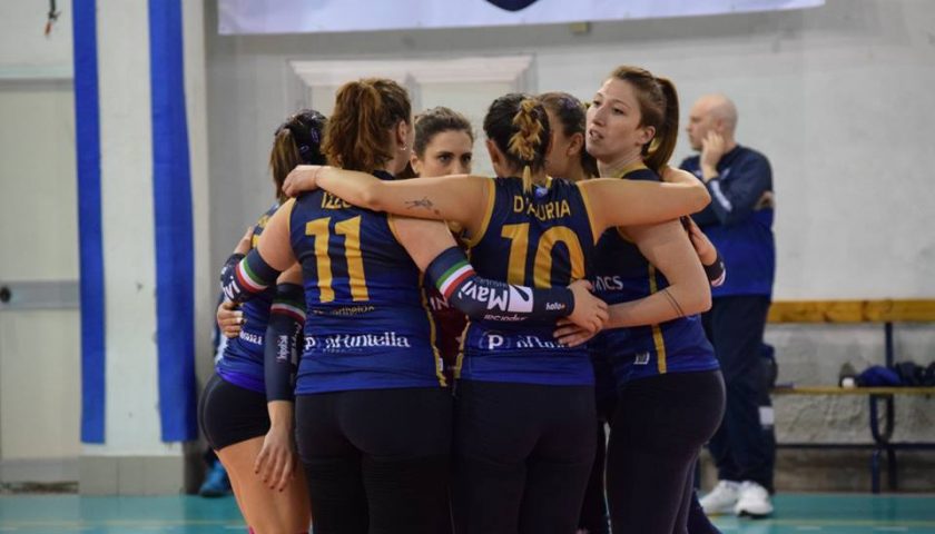 Polisportiva Salerno Guiscards, il team volley vince un’autentica battaglia con la Vesuvio Oplonti
