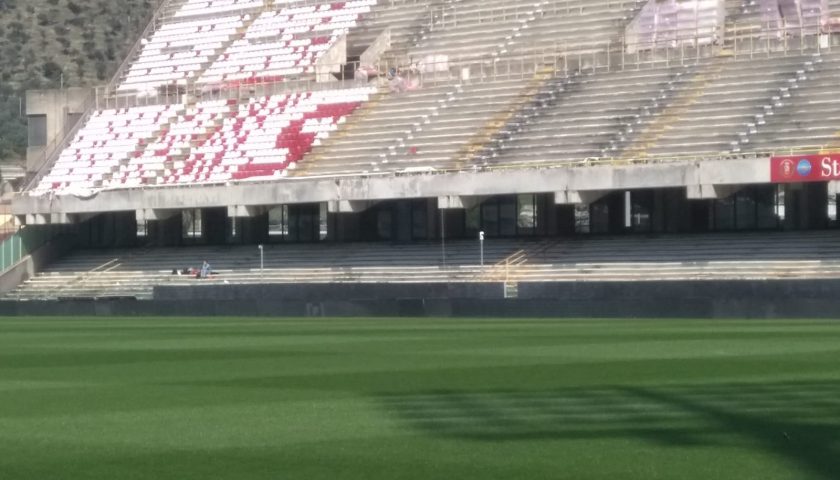 Stadio Arechi: terminati i lavori in curva nord, ecco i distinti