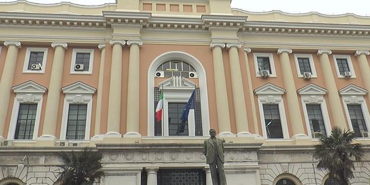 Via i sigilli alle attività del “re” del pane a Cava de’ Tirreni