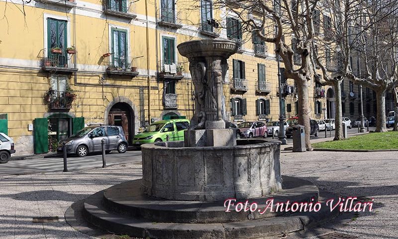 Piazzetta Alario, la sfida del comitato al Comune