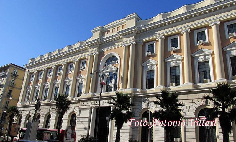 Salerno, lunedì gli uffici del Giudice di Pace traslocano nell’ex tribunale ordinario. Sospese fino al 31 ottobre udienze penali e civili