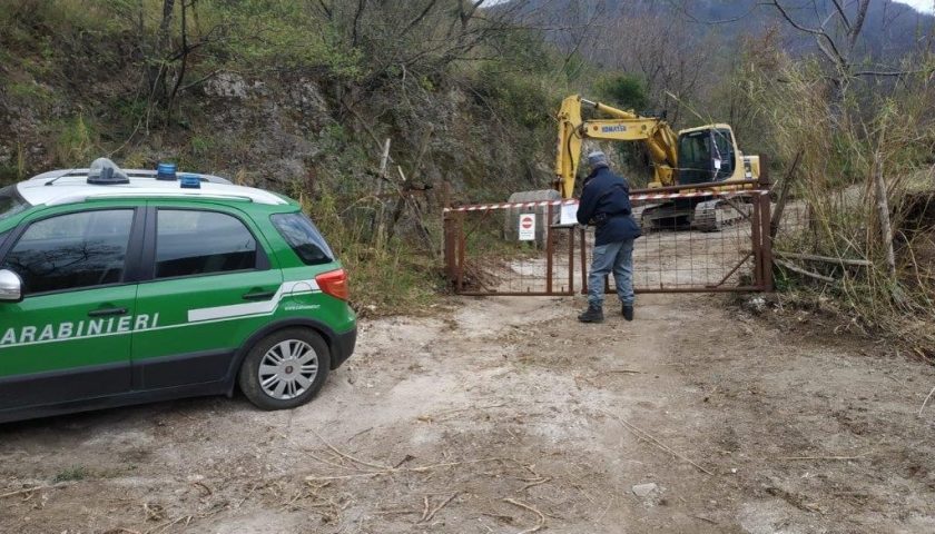 Baronissi: individuata e sequestrata in località Pastanelle area soggetta a sbancamento non autorizzato