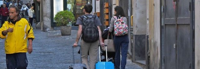 Salerno, caos trasporti e turisti a piedi. La Cgil: danno di immagine per il territorio