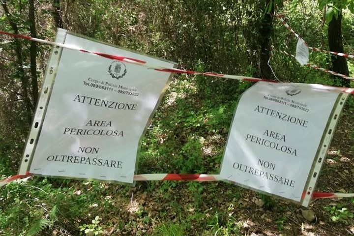 Cava de’ Tirreni, trovato ordigno bellico in un burrone