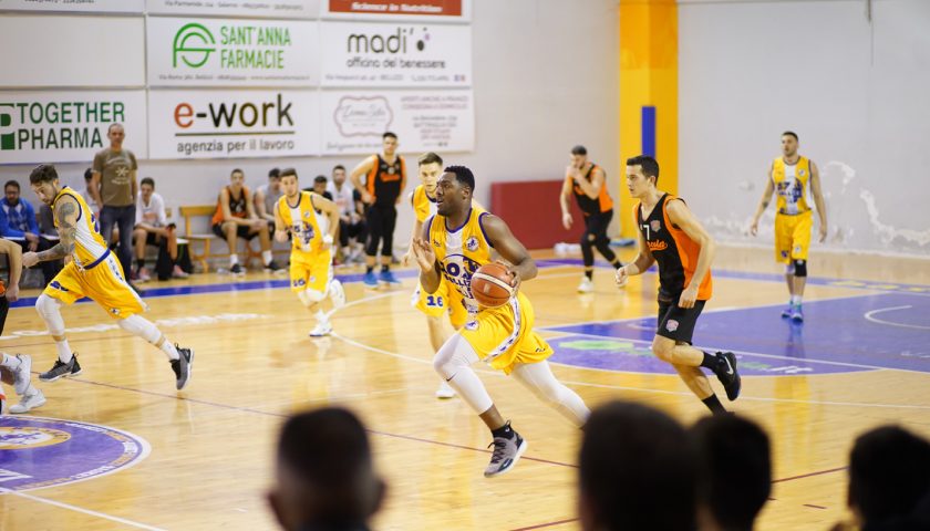 Il Basket Bellizzi passa a Procida. I gialloblu chiudono col botto la regular season e guardano ai play-off