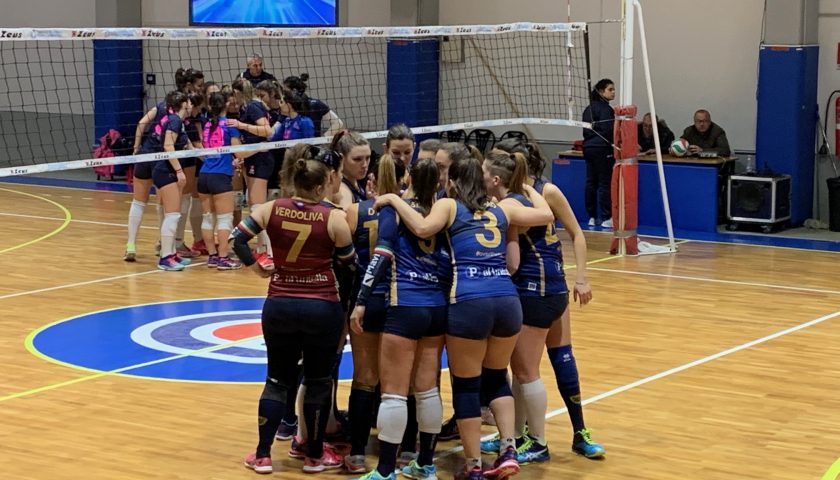 Polisportiva Salerno Guiscards, il team volley strappa un set alla corazzata Molinari Napoli