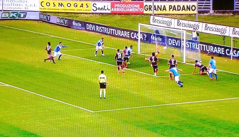 La Salernitana crolla al Rigamonti, ora il match ball con il Carpi