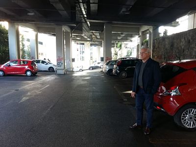 Sopralluogo del sindaco Napoli nei parcheggi tra via Calenda e via Cavallo