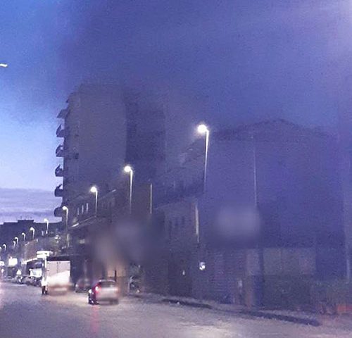 Paura a Sant’Egidio: incendio avvolge case e aziende