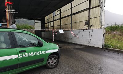 Sequestrato autolavaggio abusivo: gli scarichi finivano in un affluente del fiume Sarno