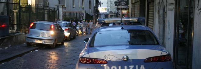 Ladro di gomme tradito dai video, scatta l’allarme sicurezza