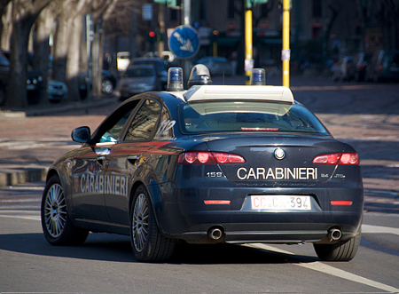 Salerno, sfugge al controllo e colpisce un Carabiniere: arrestato