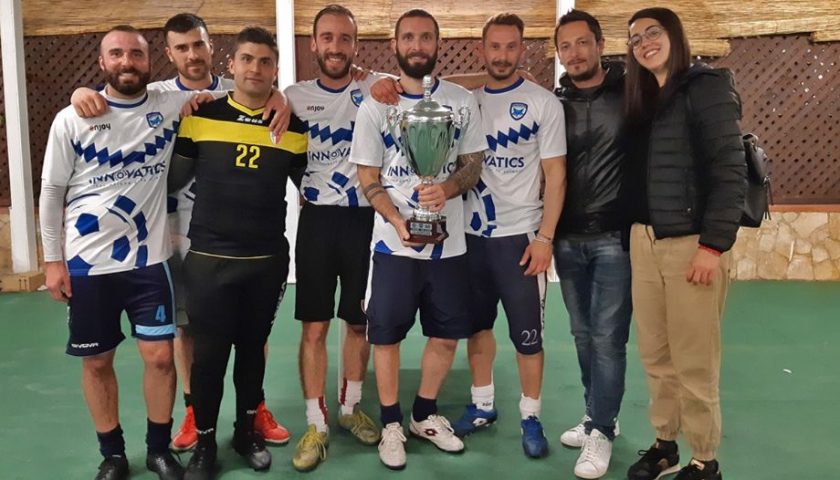 Polisportiva Salerno Guiscards, i foxes conquistano il torneo di calcetto battendo 4-2 il Bar Santa Lucia