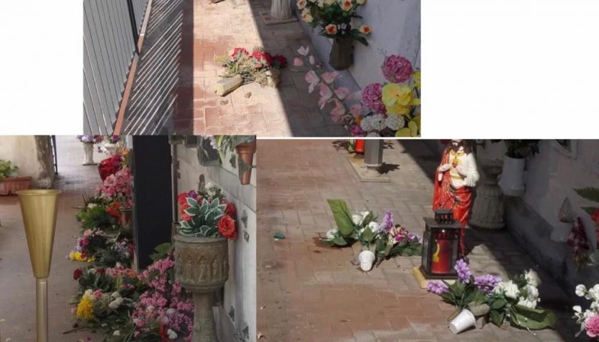 Pagani. Ancora raid al cimitero, profanate numerose lapidi