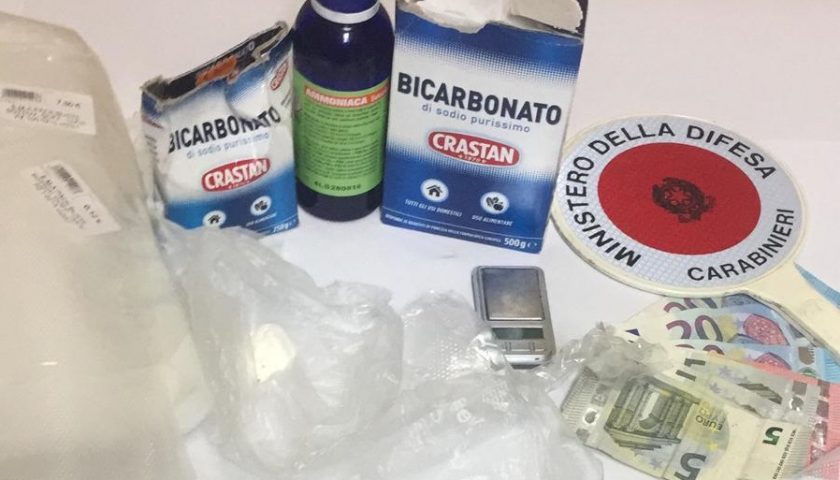 Spaccio di cocaina a Campagna: in due finiscono a Fuorni