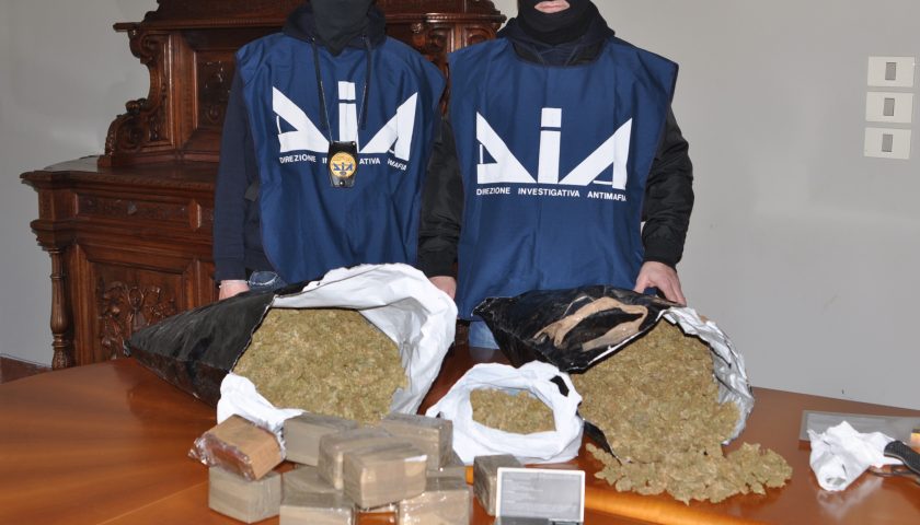 Droga dall’Albania per Salerno, chiesti 167 anni di reclusione per 17 imputati