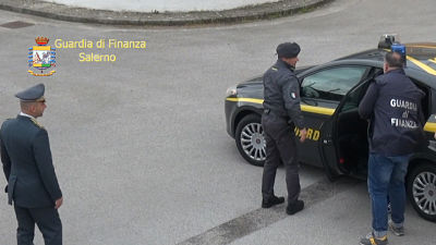 Truffa ai danni dello Stato: sequestro beni della GdF per oltre un milione nel salernitano