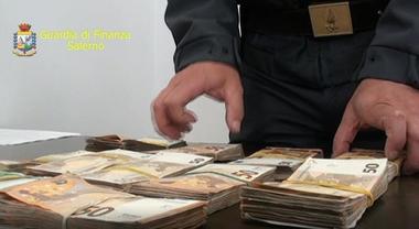 «Mazzette alla Tributaria, prendevo anche solo 50 euro»