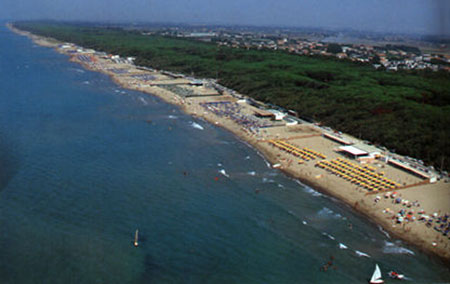 A Battipaglia spiagge libere anti covid: capienza controllata e segna posti