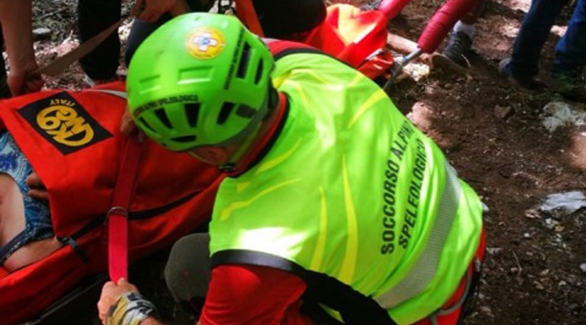 Escursionista muore sul Monte Accellica: scivola e precipita nel vuoto ...