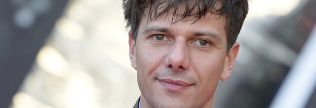 Diele, pena ridotta per l’attore che uccise donna in auto. Minacce choc sui social: «Ti sfregiamo con l’acido»