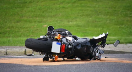 Incidente sulla variante di Vallo della Lucania, studentessa salva per miracolo