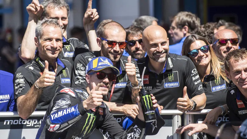 MotoGp – Viñales vince davanti a Marquez. Rossi ko