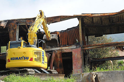 Demoliti i prefabbricati di Ogliara