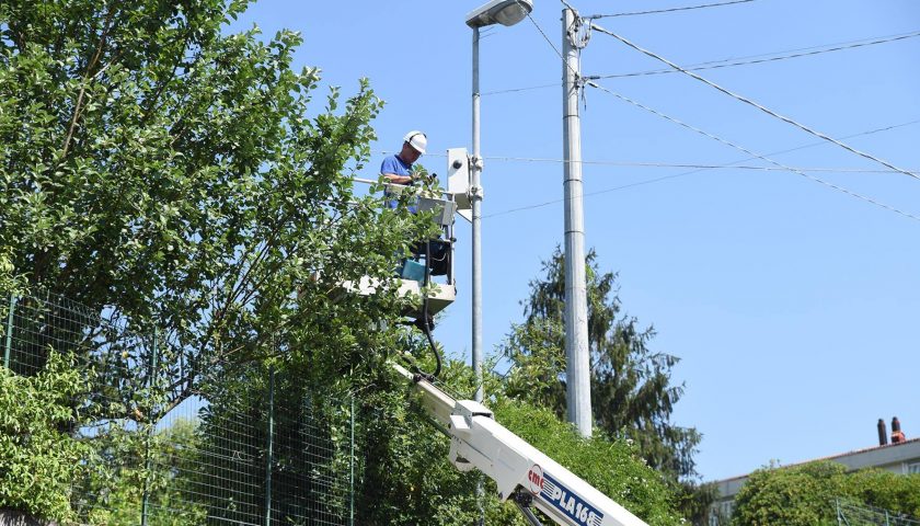 Salerno: il sindaco Napoli e il parlamentare De Luca presenti al via dei lavori per l’impianto di videosorveglianza a Cappelle