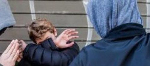 Eboli, bullismo in classe: alunno di terza media diserta la scuola